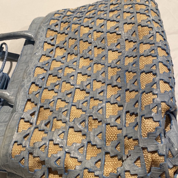 Nancy Gonzalez crocodile light blue bag - Picture 11 of 15